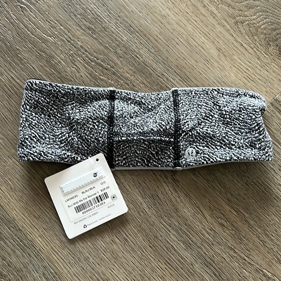 NWT Lululemon Run with Me Ear Warmer II, O/S. - Picture 2 of 4